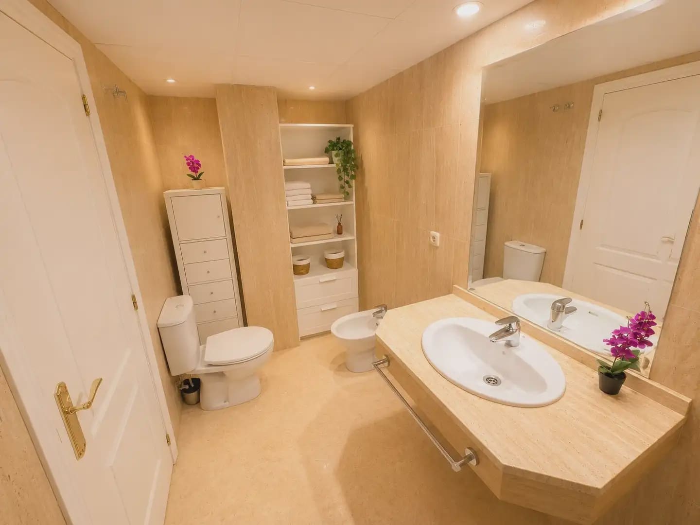 Apartamento de 1 habitación en Marbella en venta con piscina garaje - 295.000 € (Ref: 10019240)