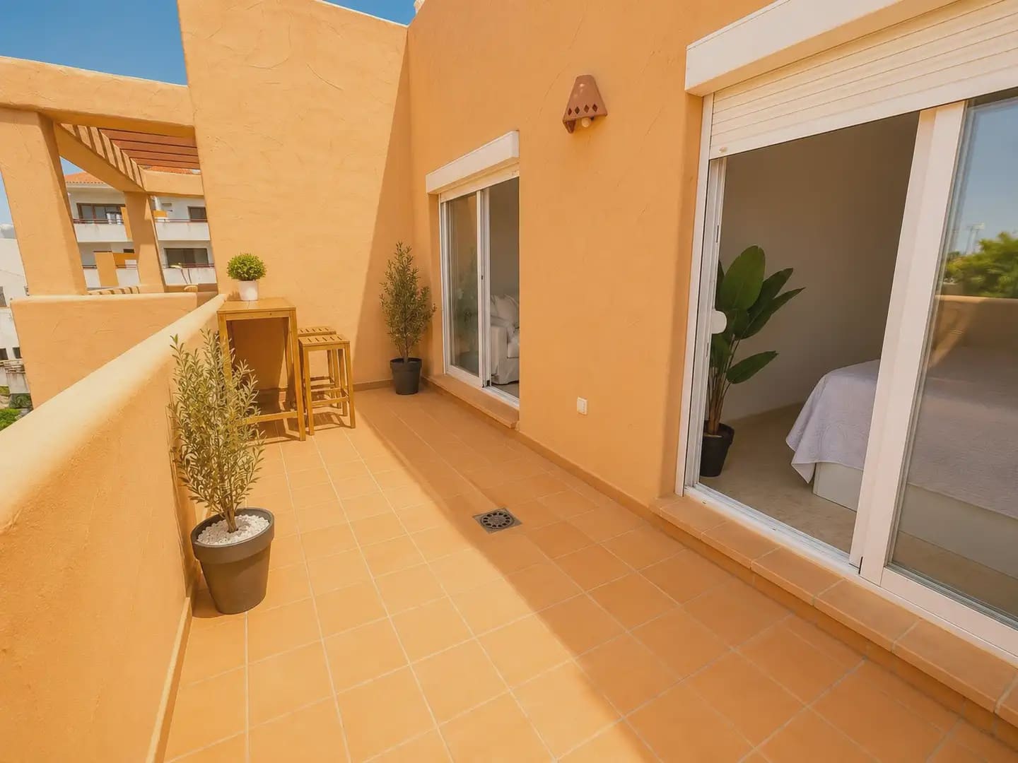 Apartamento de 1 habitación en Marbella en venta con piscina garaje - 295.000 € (Ref: 10019240)