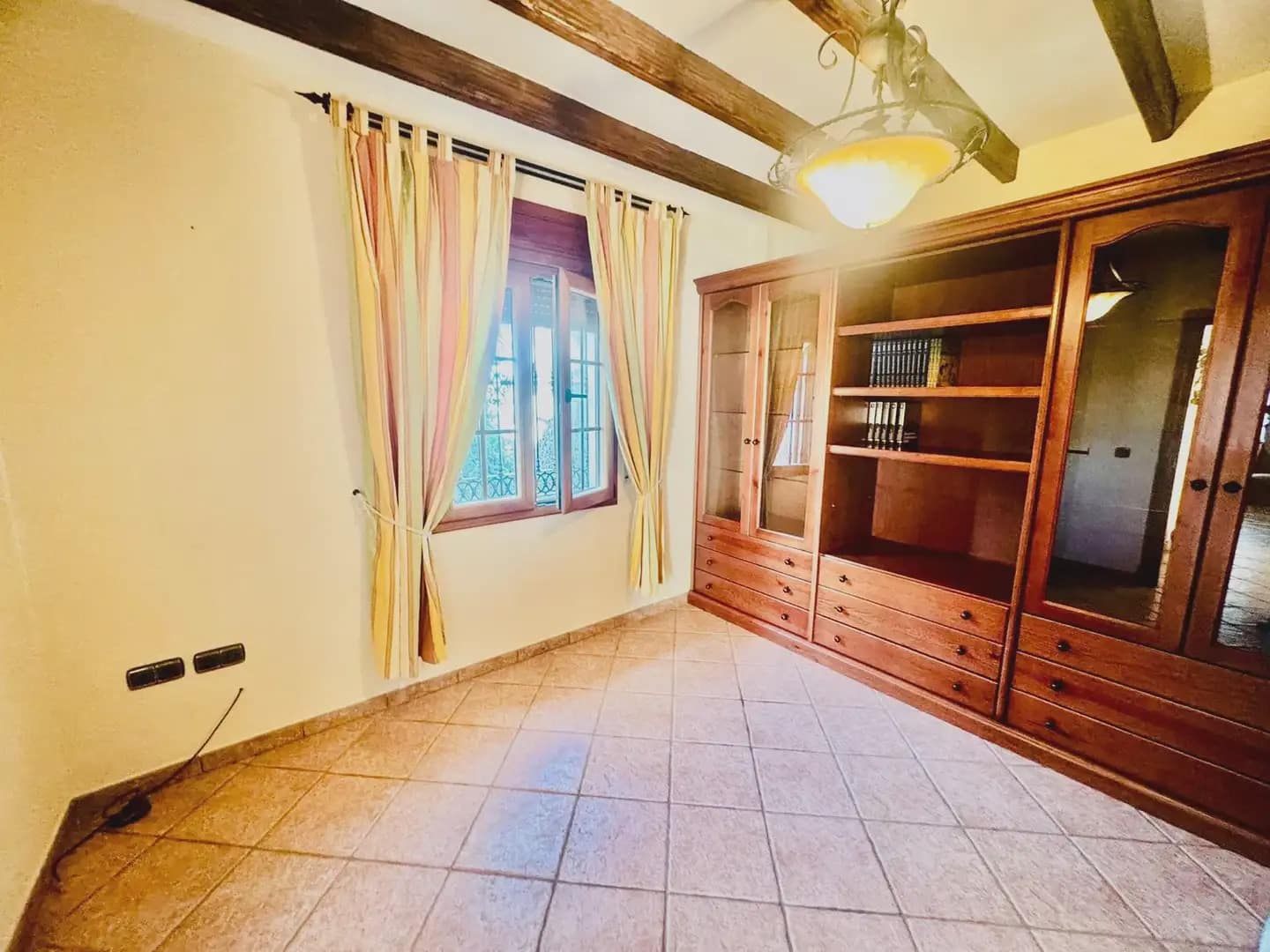 5 bedroom Villa for sale in Mijas with pool garage - € 999,999 (Ref: 10019241)