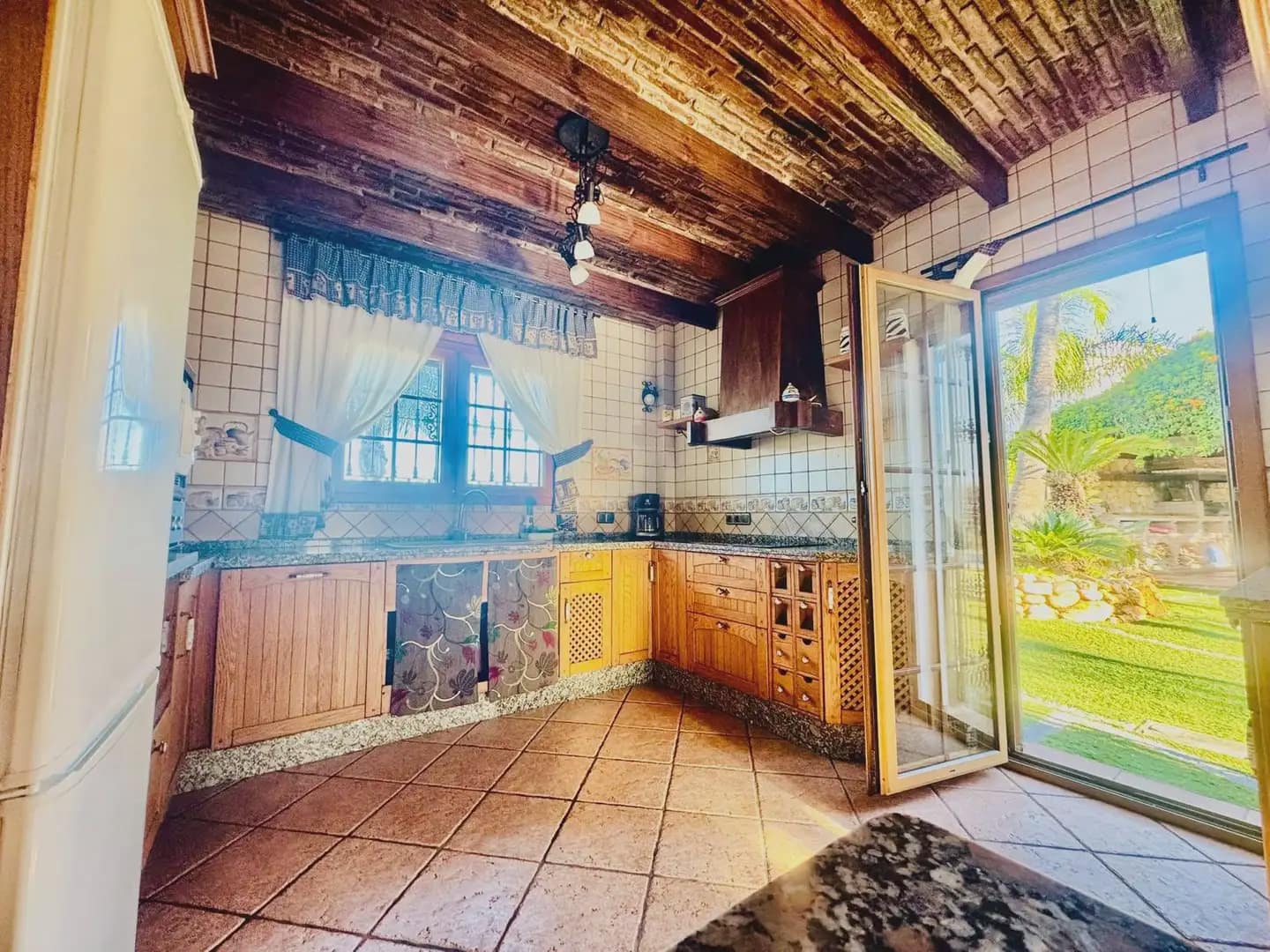 5 bedroom Villa for sale in Mijas with pool garage - € 999,999 (Ref: 10019241)
