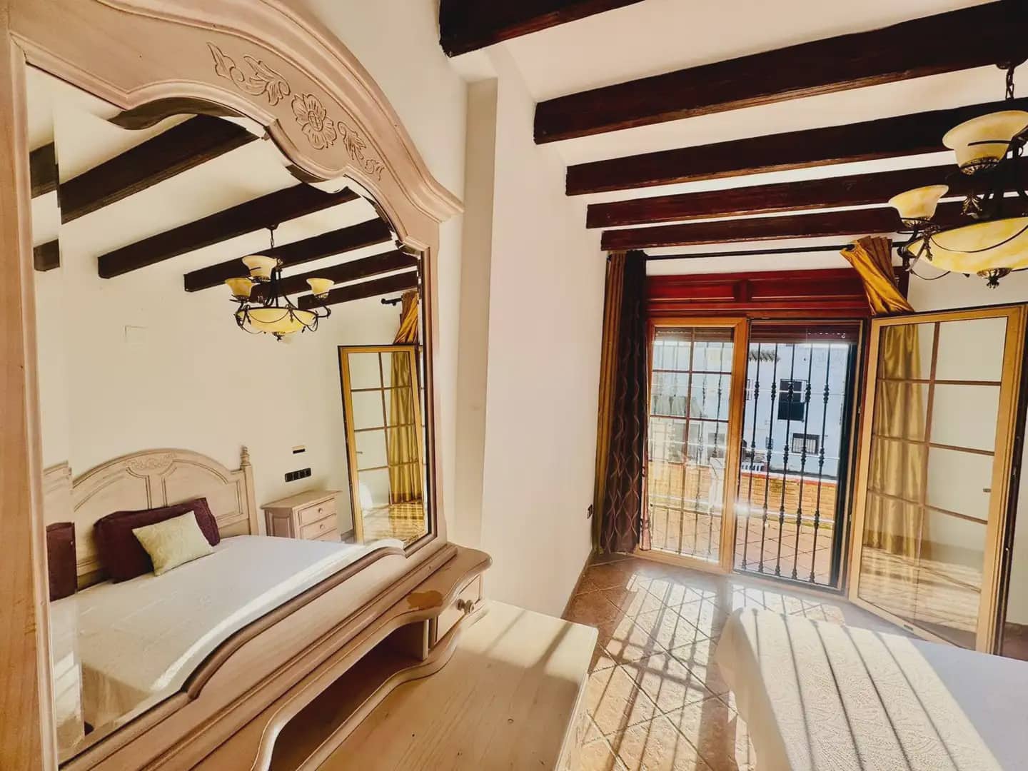 5 bedroom Villa for sale in Mijas with pool garage - € 999,999 (Ref: 10019241)