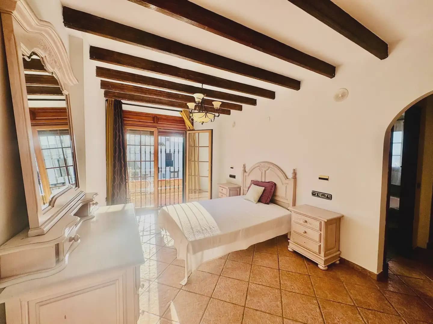5 bedroom Villa for sale in Mijas with pool garage - € 999,999 (Ref: 10019241)