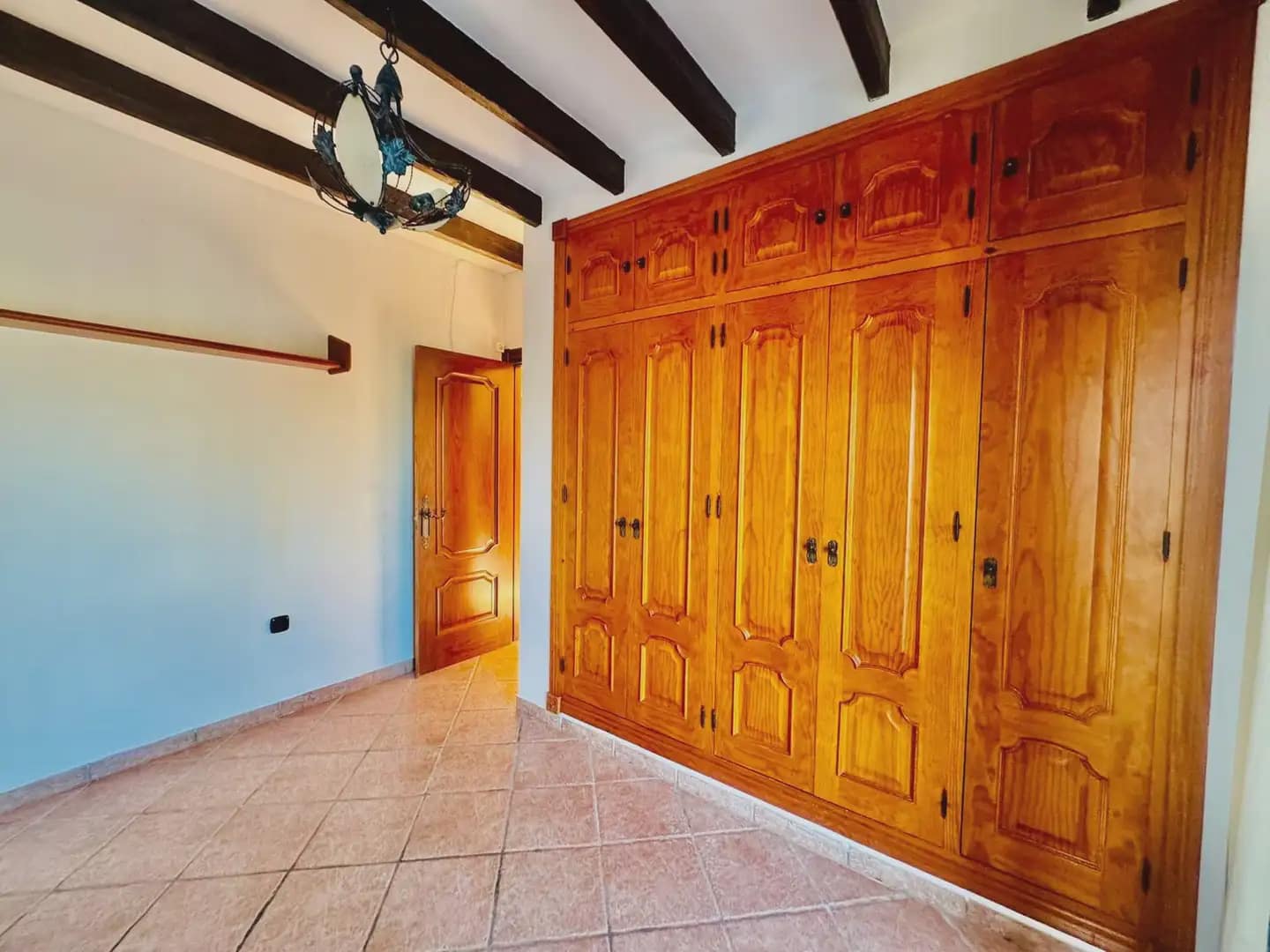 5 bedroom Villa for sale in Mijas with pool garage - € 999,999 (Ref: 10019241)