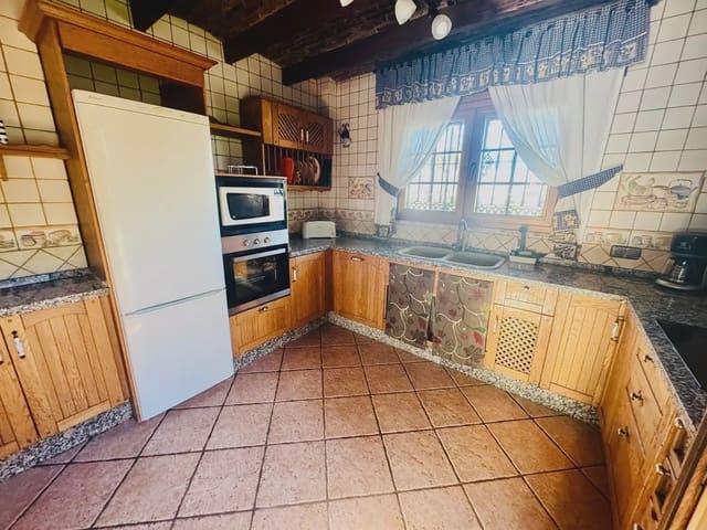 5 bedroom Villa for sale in Los Rios, Mijas with pool garage - € 999,999 (Ref: 10019241)