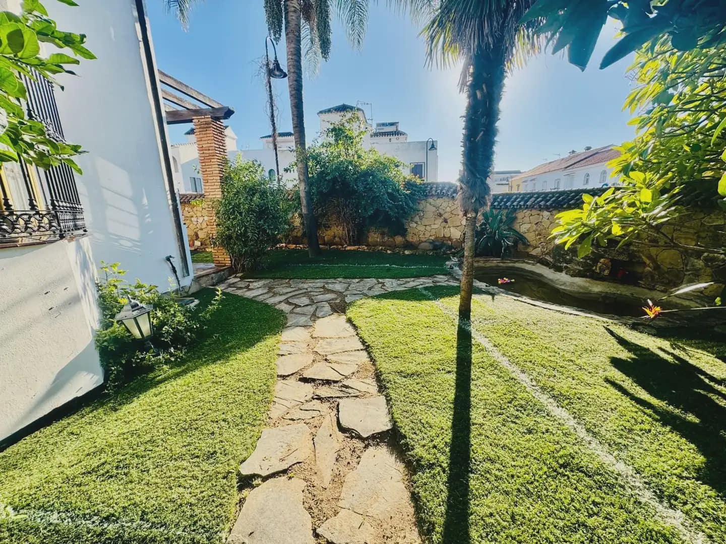 5 bedroom Villa for sale in Mijas with pool garage - € 999,999 (Ref: 10019241)