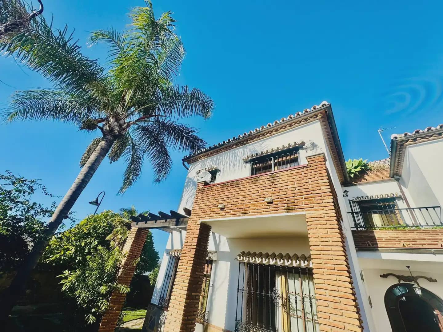 5 bedroom Villa for sale in Mijas with pool garage - € 999,999 (Ref: 10019241)