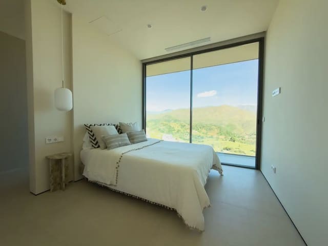 Chalet de 5 habitaciones en La Cala Golf - Lagar Martell, Mijas en venta con piscina garaje - 3.100.000 € (Ref: 10019242)