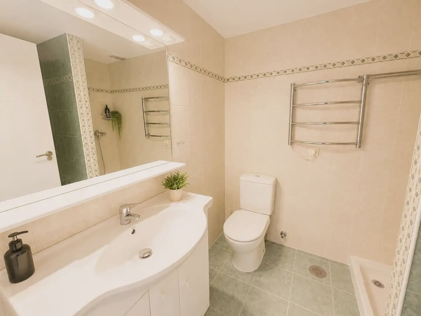 1 Zimmer Apartment zu verkaufen in Fuengirola - 249.000 € (Ref: 10019244)