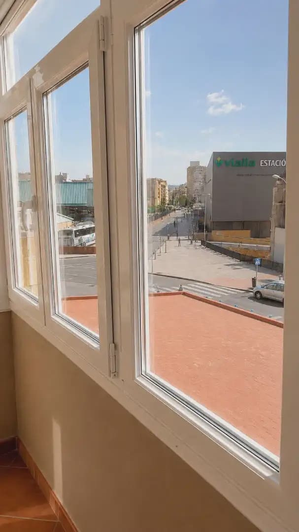 3 sypialnia Mieszkanie na sprzedaż w Miasto Malaga - 349 000 € (Ref: 10019245)