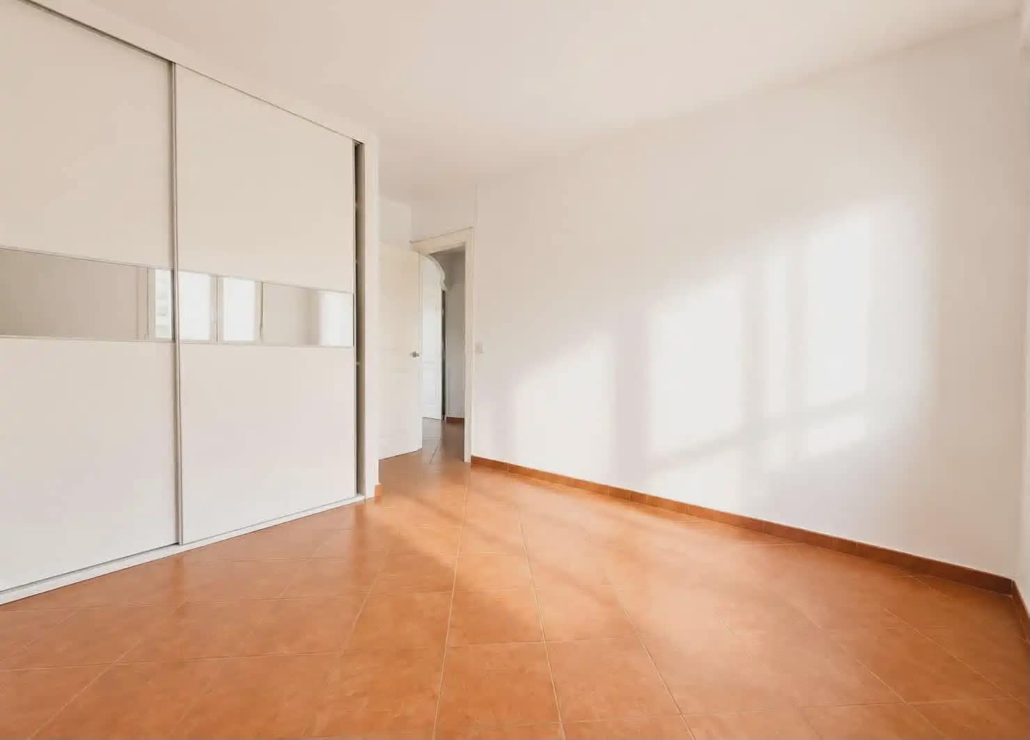 3 sypialnia Mieszkanie na sprzedaż w Miasto Malaga - 349 000 € (Ref: 10019245)