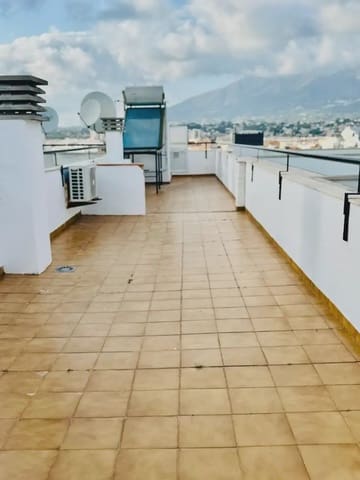 1 bedroom Penthouse for sale in Centro ciudad, Fuengirola - € 229,000 (Ref: 10019246)