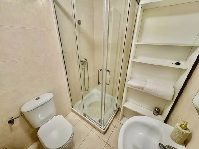 2 quarto Apartamento para venda em Los Pacos, Fuengirola com piscina garagem - 385 000 € (Ref: 10019247)
