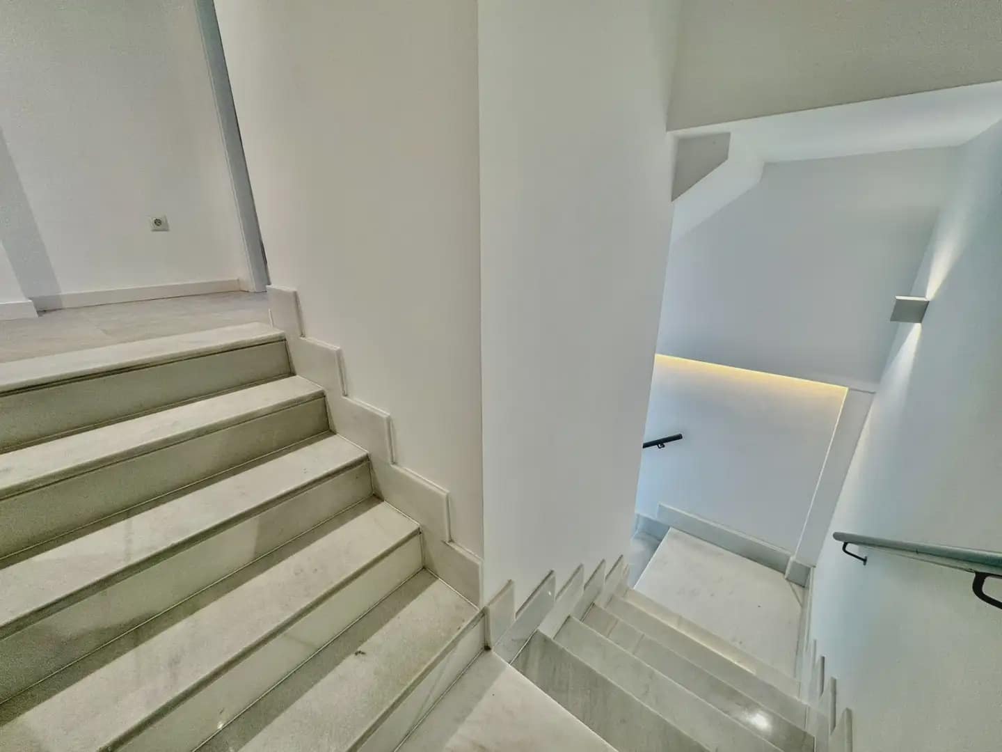1 makuuhuone Kattohuoneisto myytävänä paikassa Fuengirola - 244 000 € (Ref: 10019248)