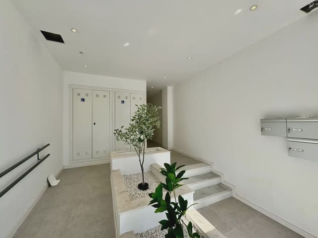 1 bedroom Penthouse for sale in Los Pacos, Fuengirola - € 244,000 (Ref: 10019248)