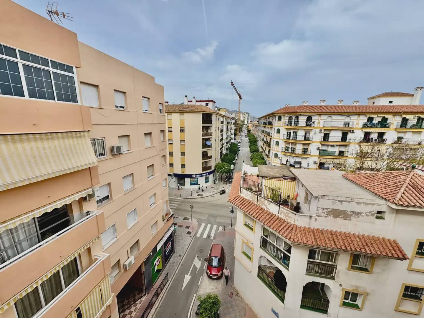 3 bedroom Apartment for sale in Fuengirola - € 349,000 (Ref: 10019249)
