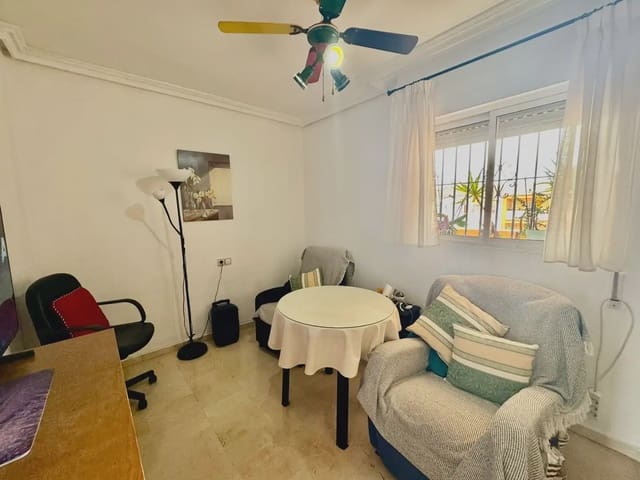 3 bedroom Apartment for sale in Centro ciudad, Fuengirola - € 349,000 (Ref: 10019249)