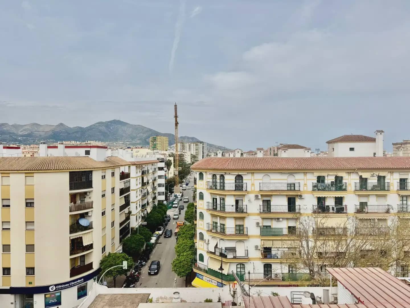3 bedroom Apartment for sale in Fuengirola - € 349,000 (Ref: 10019249)