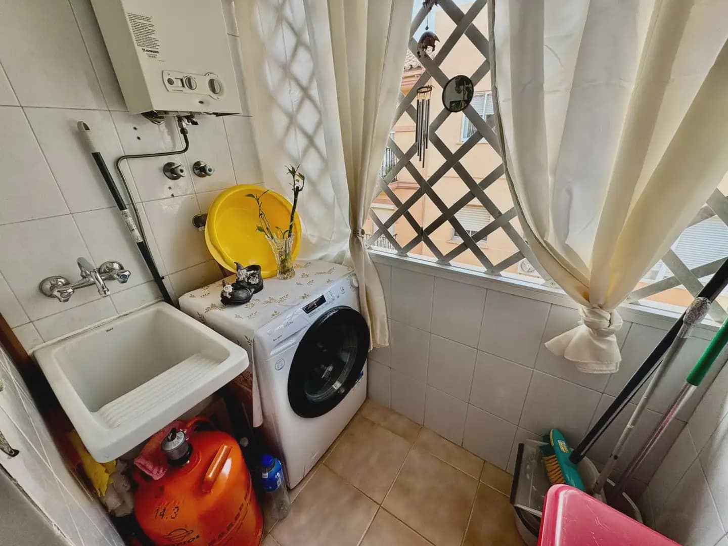 3 bedroom Apartment for sale in Fuengirola - € 349,000 (Ref: 10019249)