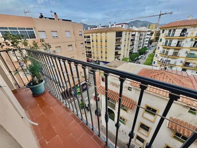 3 bedroom Apartment for sale in Centro ciudad, Fuengirola - € 349,000 (Ref: 10019249)