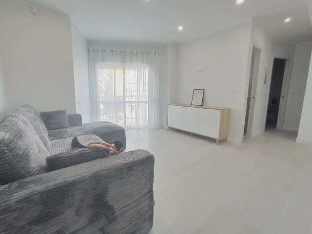2 slaapkamer Flat te koop in Centro ciudad, Fuengirola - € 217.000 (Ref: 10019255)