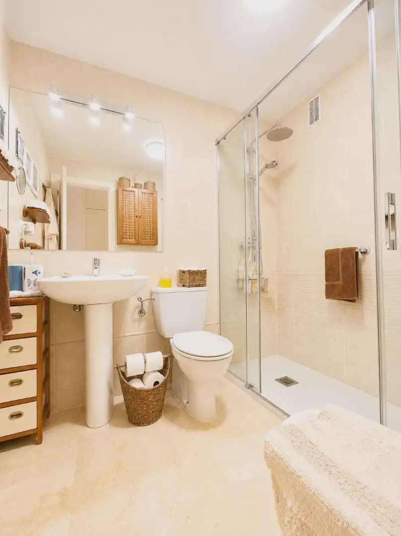 3 sypialnia Mieszkanie na sprzedaż w Fuengirola z basenem garażem - 449 000 € (Ref: 10019256)