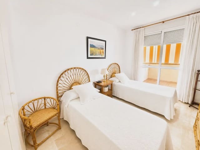 3 sypialnia Mieszkanie na sprzedaż w Centro ciudad, Fuengirola z basenem garażem - 449 000 € (Ref: 10019256)