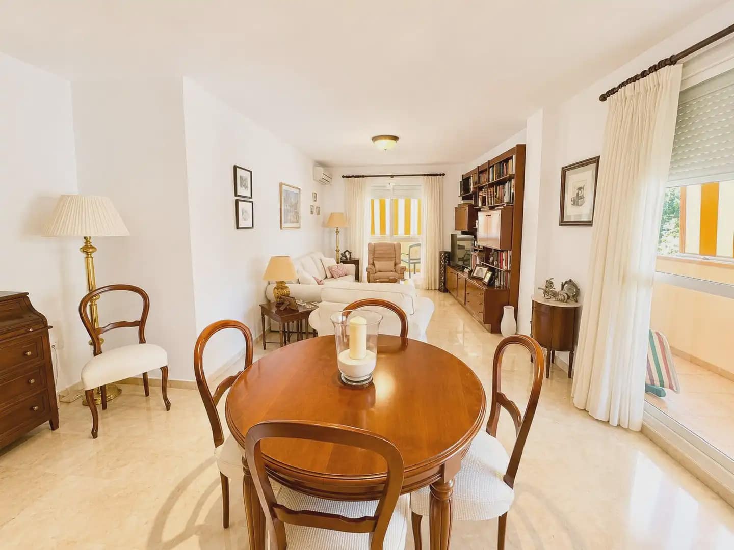 3 sypialnia Mieszkanie na sprzedaż w Fuengirola z basenem garażem - 449 000 € (Ref: 10019256)