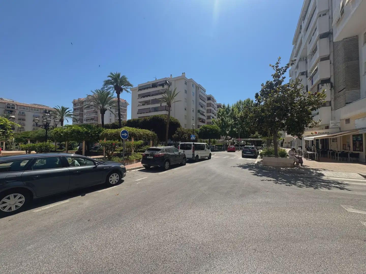 3 sypialnia Mieszkanie na sprzedaż w Fuengirola z basenem garażem - 449 000 € (Ref: 10019256)