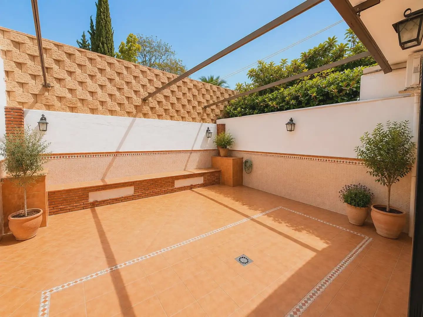 3 makuuhuone Rivitalo myytävänä paikassa Benalmadena mukana 
autotalli - 405 000 € (Ref: 10019261)