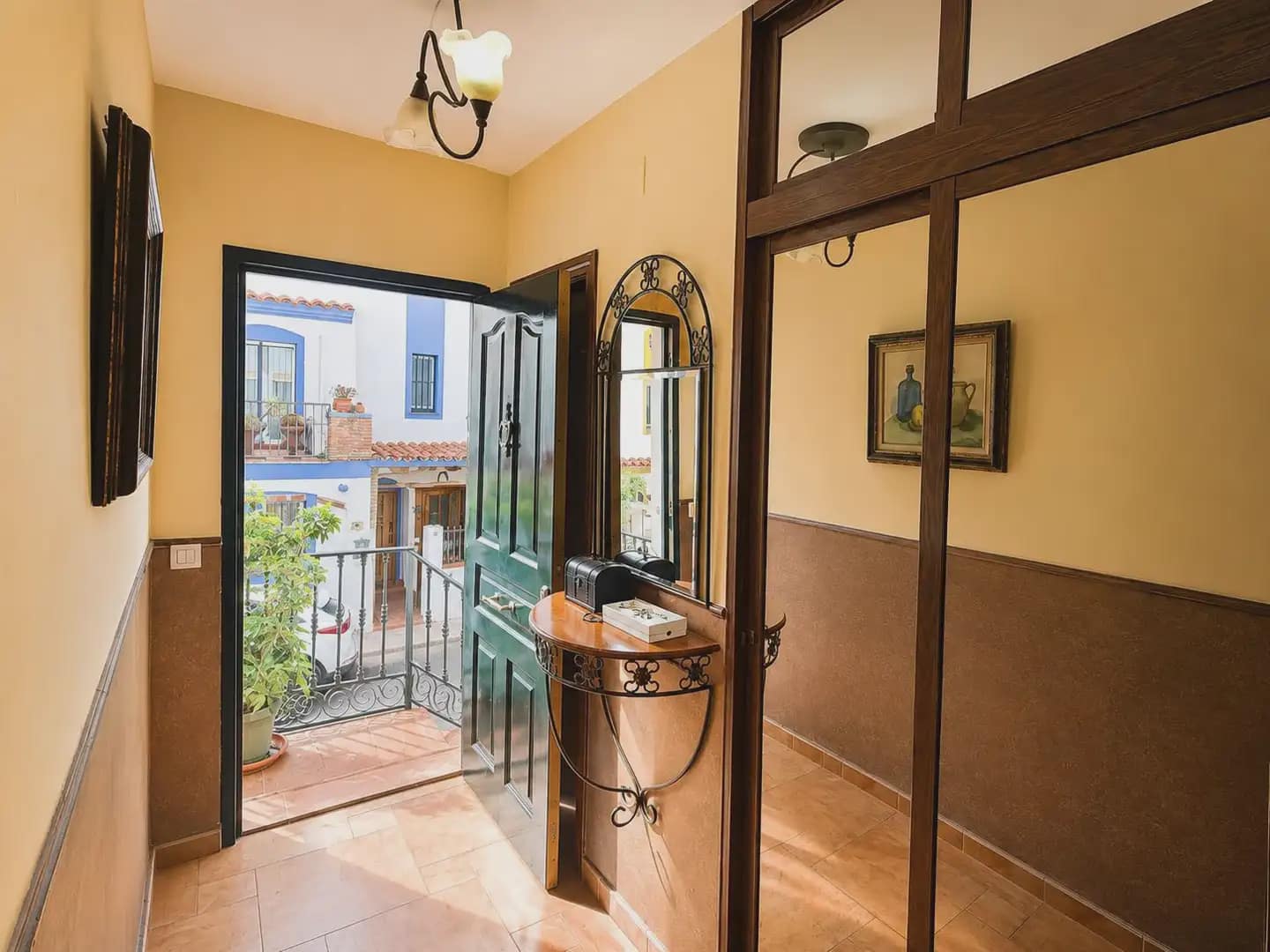 3 makuuhuone Rivitalo myytävänä paikassa Benalmadena mukana 
autotalli - 405 000 € (Ref: 10019261)