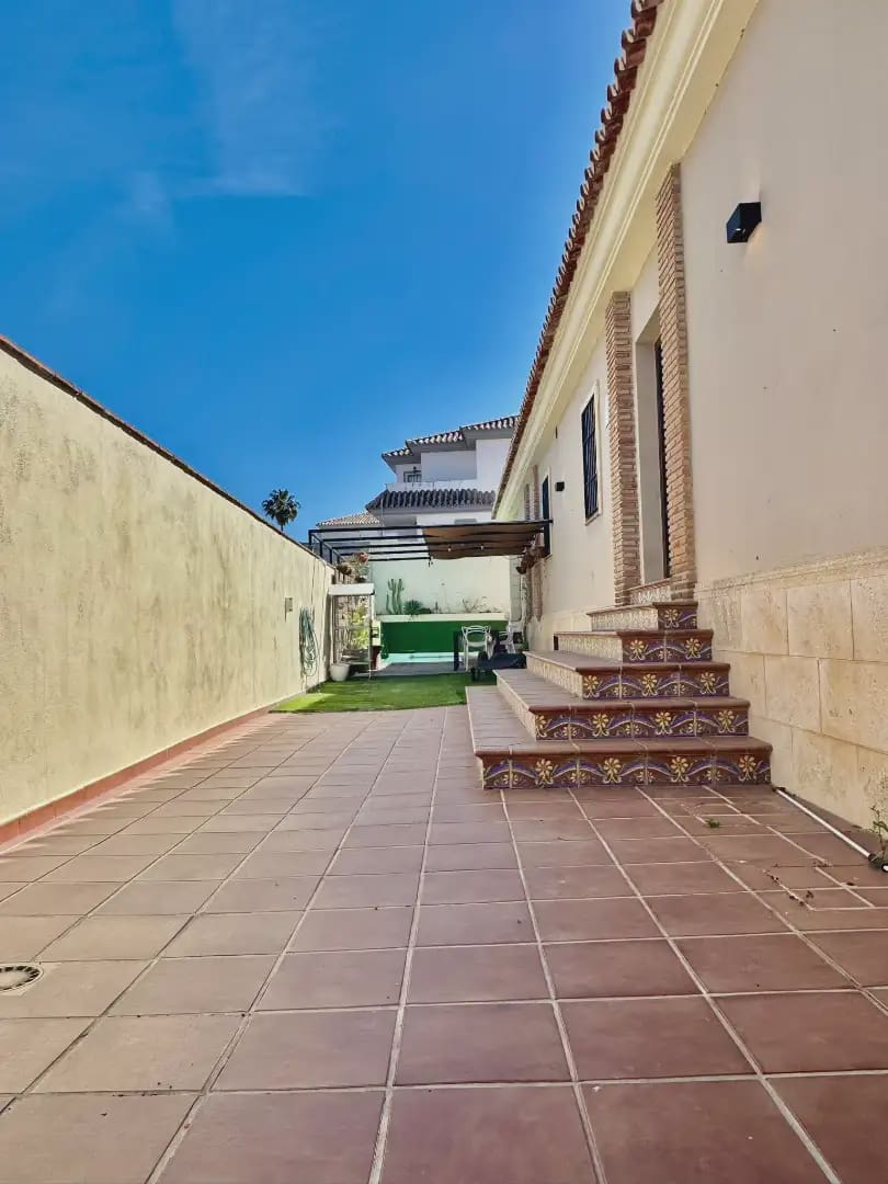 5 quarto Moradia para venda em Mijas com piscina garagem - 880 000 € (Ref: 10019263)