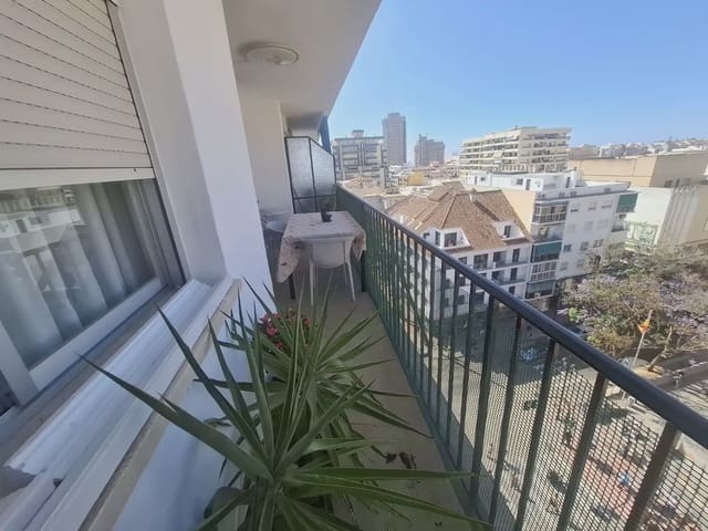 3 slaapkamer Flat te koop in Zona Puerto Deportivo, Fuengirola - € 380.000 (Ref: 10019268)