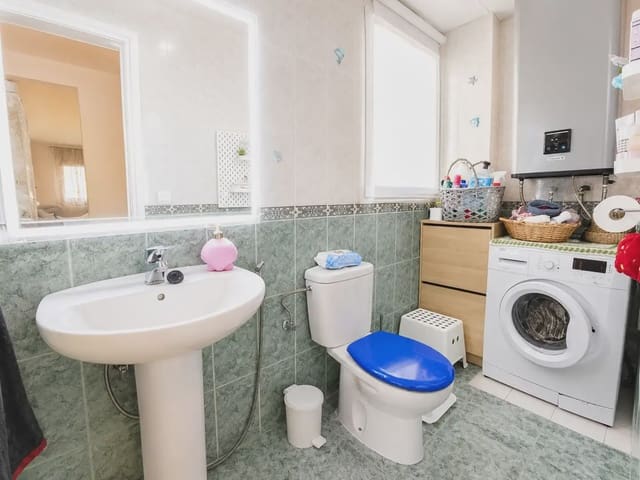 2 Zimmer Wohnung zu verkaufen in Los Pacos, Fuengirola mit Pool Garage - 289.000 € (Ref: 10023313)
