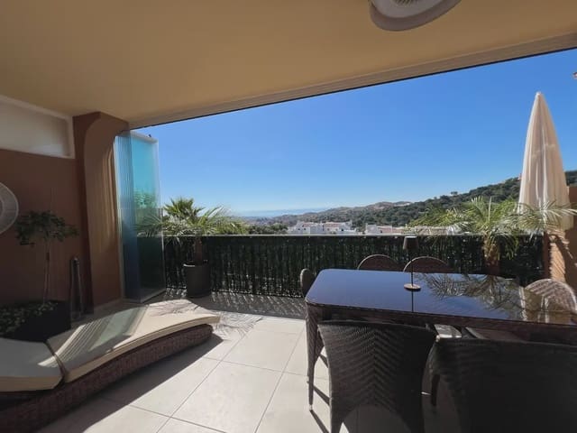 4 soveværelse Byhus til salg i La Cala del Moral, Rincón de la Victoria med swimmingpool - € 535.000 (Ref: 10026722)