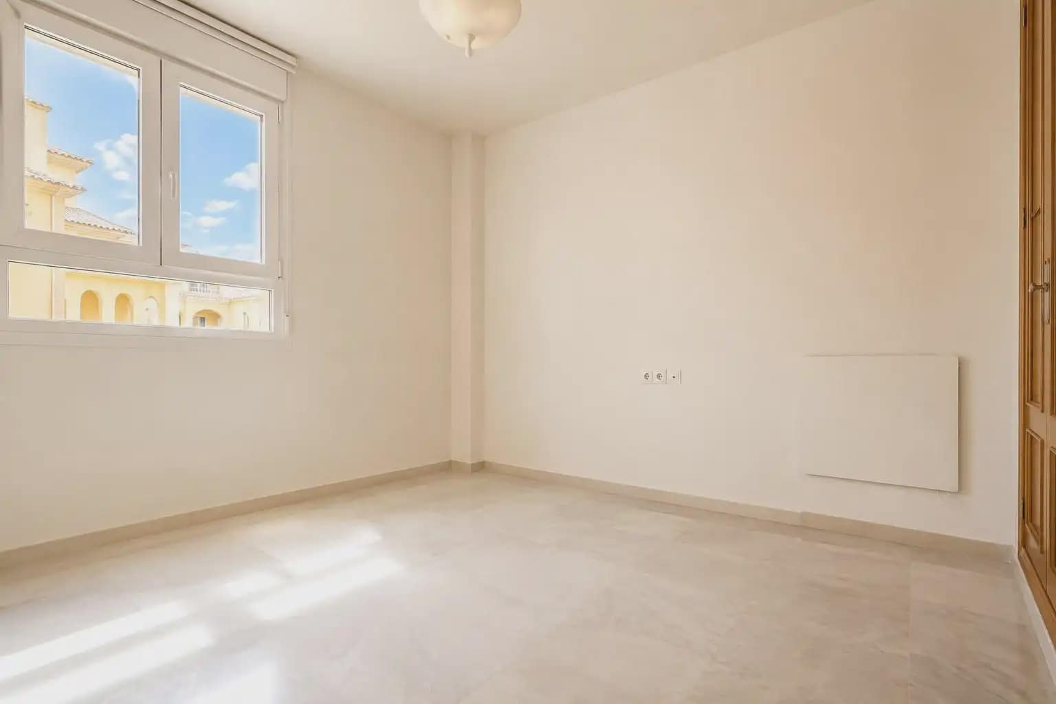2 soveværelse Lejlighed til salg i Mijas med swimmingpool garage - € 349.000 (Ref: 10037705)