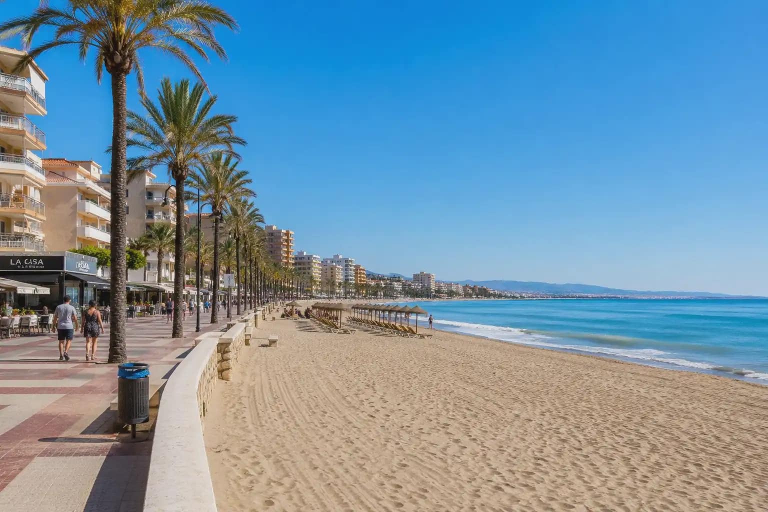 3 chambre Villa/Maison à vendre à Fuengirola avec piscine garage - 625 000 € (Ref: 10044204)