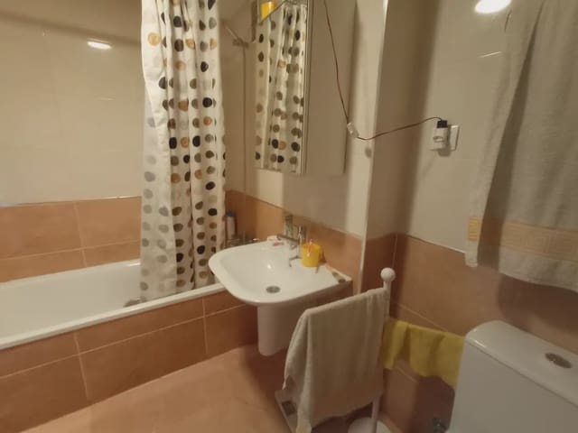 1 bedroom Flat for sale in Los Pacos, Fuengirola with pool garage - € 240,000 (Ref: 10046566)