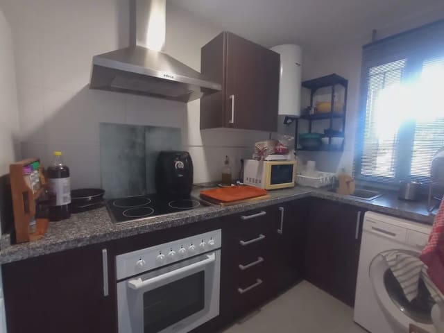 1 bedroom Flat for sale in Los Pacos, Fuengirola with pool garage - € 240,000 (Ref: 10046566)