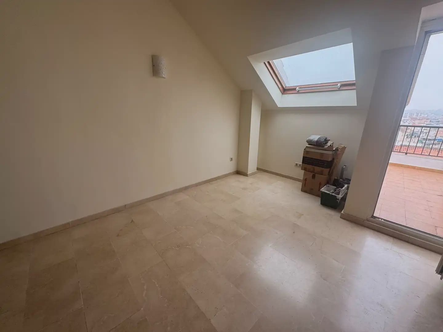1 sovrum Takvåning till salu i Fuengirola med garage - 249 000 € (Ref: 10050533)