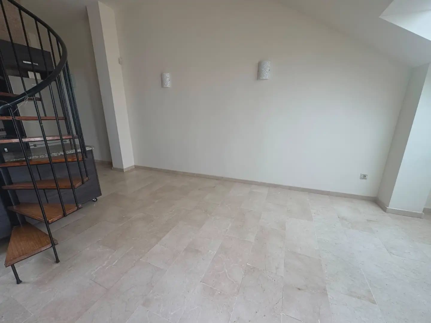 1 sovrum Takvåning till salu i Fuengirola med garage - 249 000 € (Ref: 10050533)