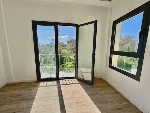 1 makuuhuone Kattohuoneisto myytävänä paikassa Los Pacos, Fuengirola - 244 000 € (Ref: 10062898)