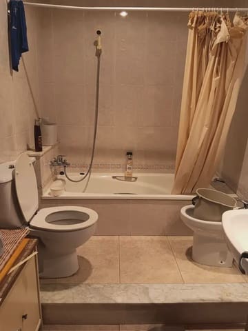 4 slaapkamer Huis te koop in La Sénia - € 54.000 (Ref: 10024483)