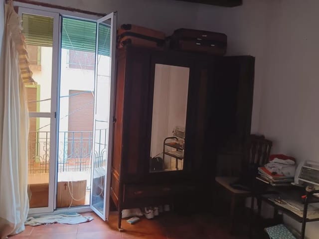 4 slaapkamer Huis te koop in La Sénia - € 54.000 (Ref: 10024483)