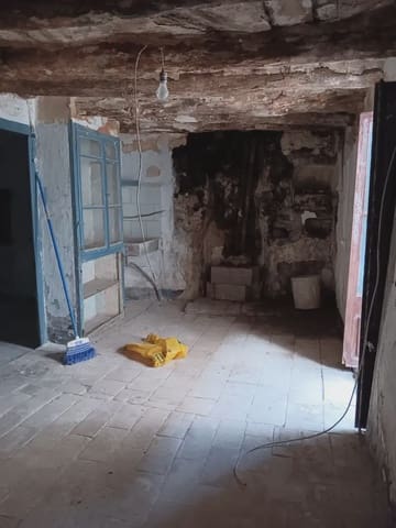 2 bedroom Townhouse for sale in La Sénia - € 16,000 (Ref: 10024484)