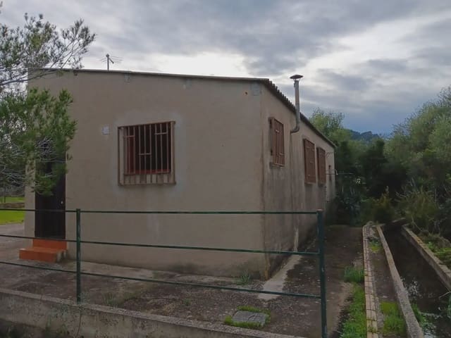 3 slaapkamer Finca/Landhuis te koop in Tortosa met garage - € 94.000 (Ref: 10024492)