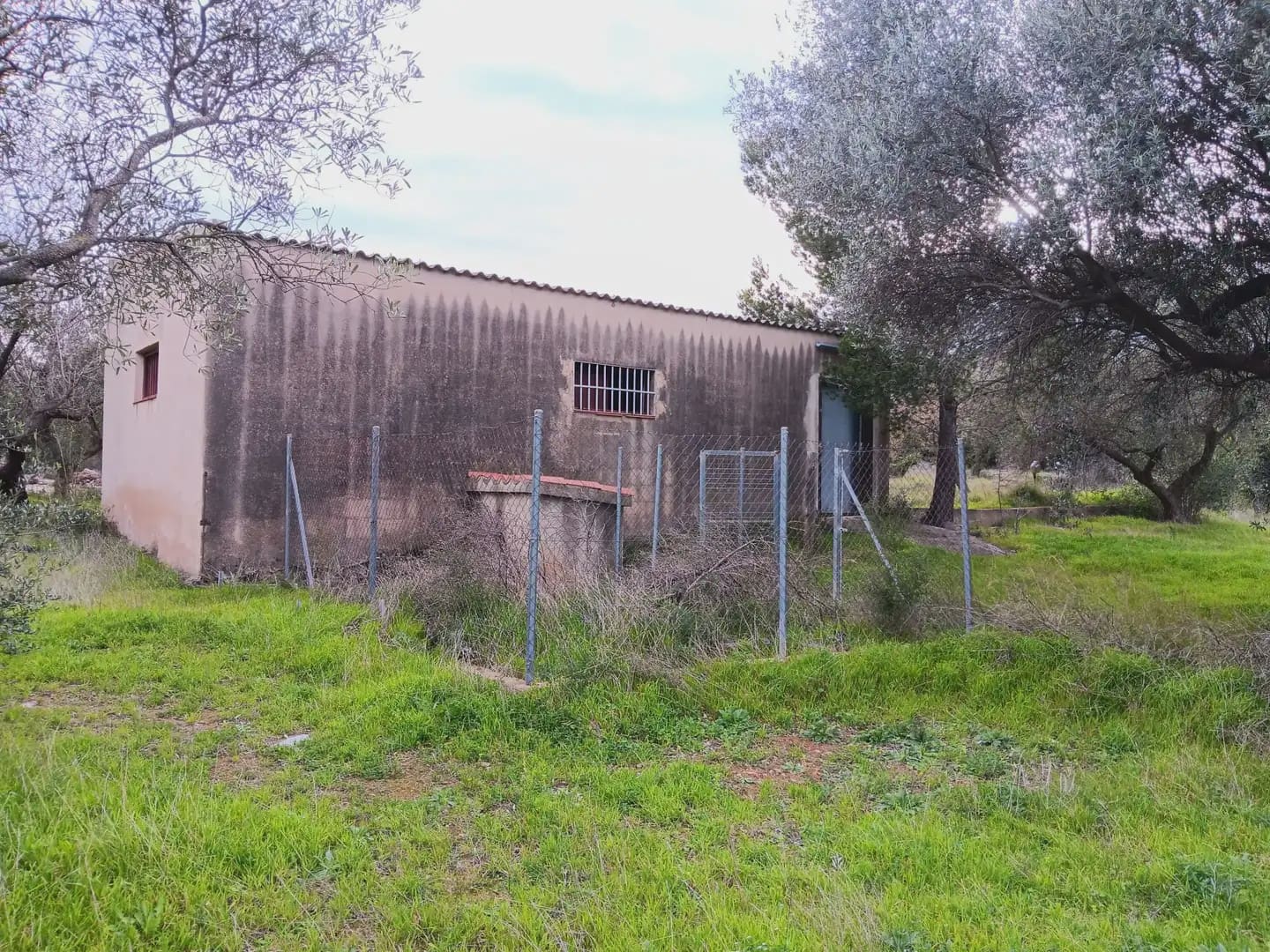 3 slaapkamer Finca/Landhuis te koop in Tortosa met garage - € 94.000 (Ref: 10024492)