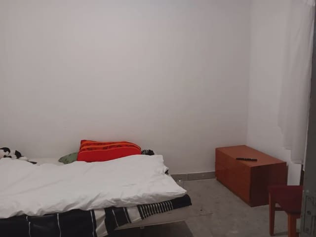 Lägenhet till salu i Tortosa - 70 000 € (Ref: 10024504)