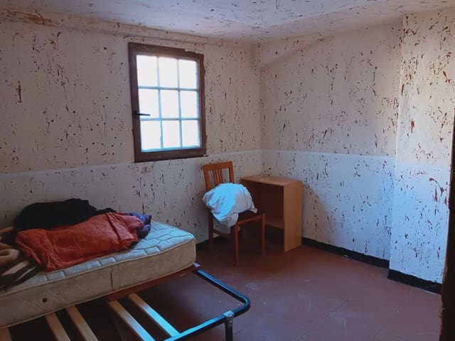 Lägenhet till salu i Tortosa - 70 000 € (Ref: 10024504)