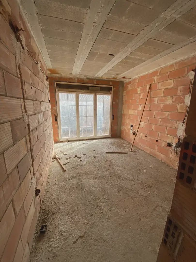 4 Zimmer Wohnung zu verkaufen in Tortosa mit Garage - 105.000 € (Ref: 10024511)