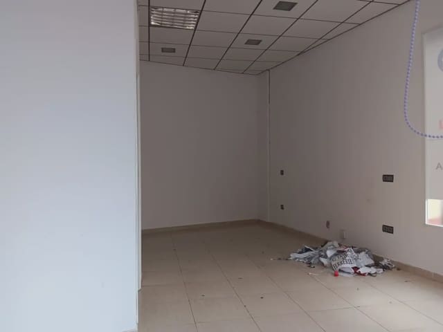 Kommersiell till salu i Roquetes - 43 500 € (Ref: 10024516)